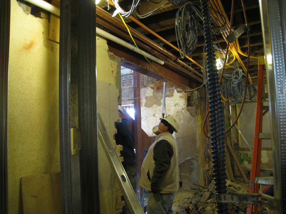 Ground Floor--Support beam in south central room next to east stair - December 28, 2010