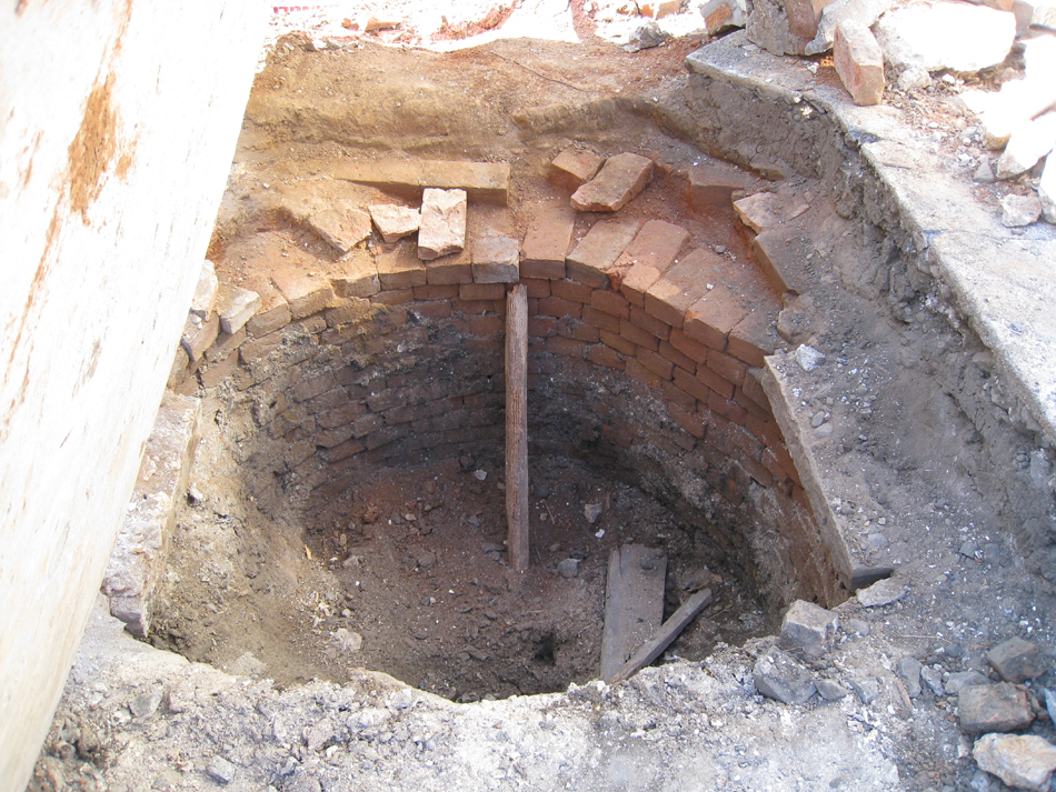 Grounds--Below the gazebo--a well? - May 11, 2011